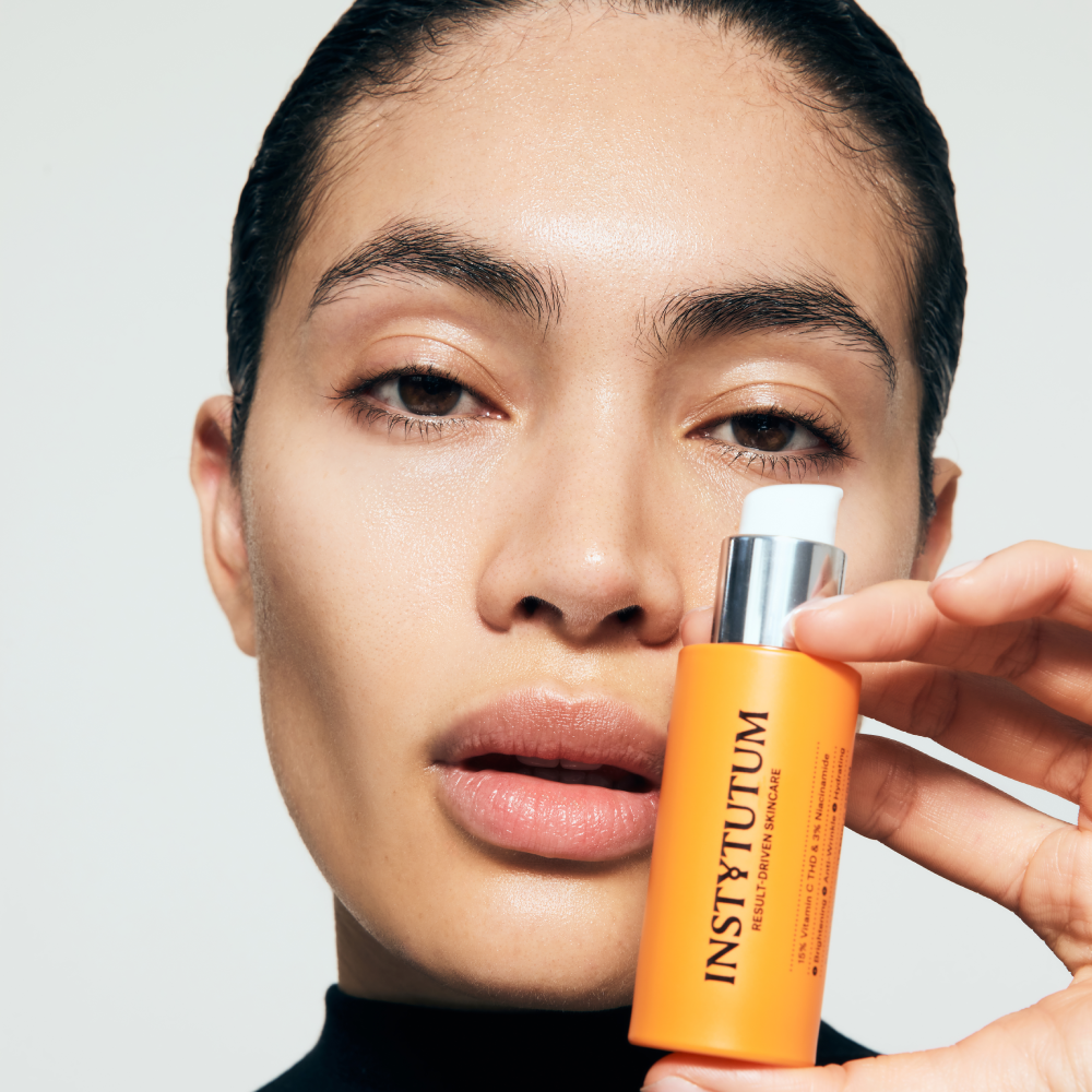 INSTYTUTUM New Brightening Vitamin C Serum 30ml - Суперконцентрований серум з вітаміном С - фото №3 INSTYTUTUM New Brightening Vitamin C Serum 30ml - Суперконцентрований серум з вітаміном С - фото №3